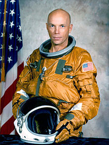 Story Musgrave, Syracuse University Graduate, goes to space
