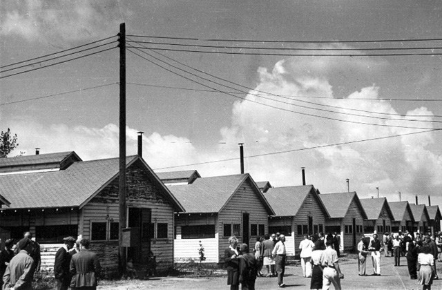 Refugees at Fort Ontario Emergency Refugee Shelter